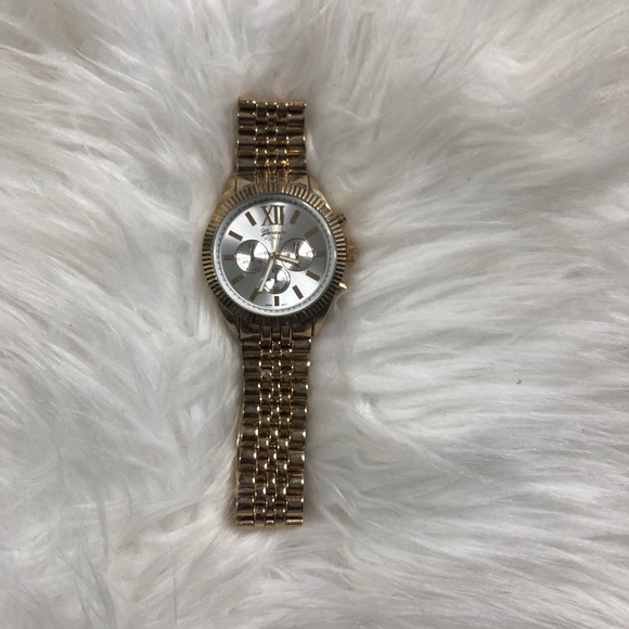 NEW - Classic Gold Watch - Picture 13 of 15